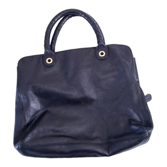 Elie Tahari Handbags - Elie Tahari Black Leather Shoulder Bag Braided Handle